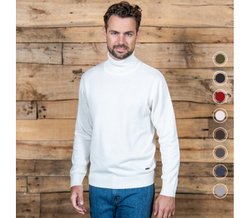 Het model draagt de Cappuccino Bernardo Coltrui.