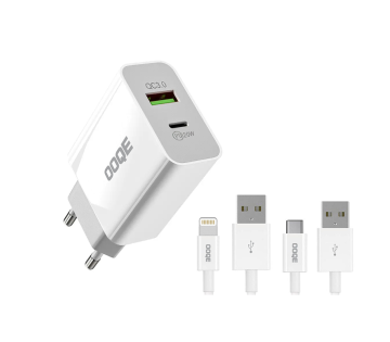 De OOQE 2-in-1 Snellader met USB-C en Lightning.