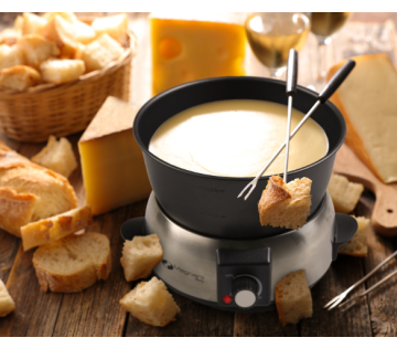 Met de fonduepan kun je met wel 8 mensen tegelijk fonduen.