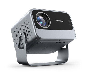 Schuine onderaanzicht van de Lenco projector met metalen standaard en lensdetail
