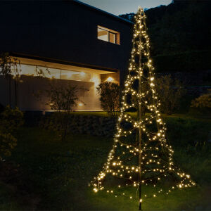 De FlinQ Luxxtree&reg; Vlaggenmast Verlichting in warm wit. 