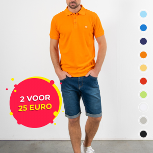 Een model draagt de Cappuccino Polo Plain Pique 