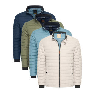 De Mario Russo Wave Jas is verkrijgbaar in donkerblauw, olijfgroen, lichtblauw en beige. 