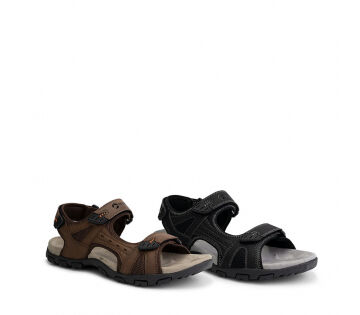 De Travelin' Horten Sandalen zijn verkrijbaar in zwart en bruin. 