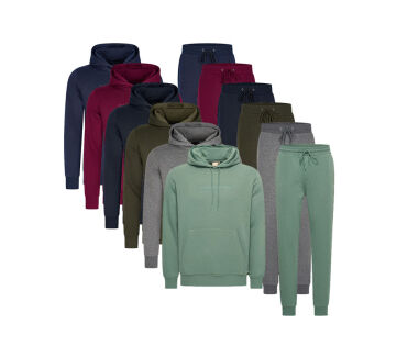 Het Mario Russo Joggingspak Anselm is verkrijgbaar in verschillende kleuren. 