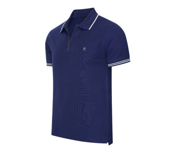 De Cappuccino Zip Polo Torino in de kleur marineblauw. 