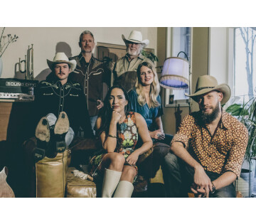 Hilde Vos - C'est La Vie! - A tribute to Emmylou Harris in Roden