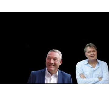Eddy van der Ley interviewt Ron Jans in Roden