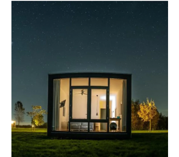 Verblijf in een WEIDESUITE met panoramisch uitzicht over de Friese landerijen nabij Leeuwarden